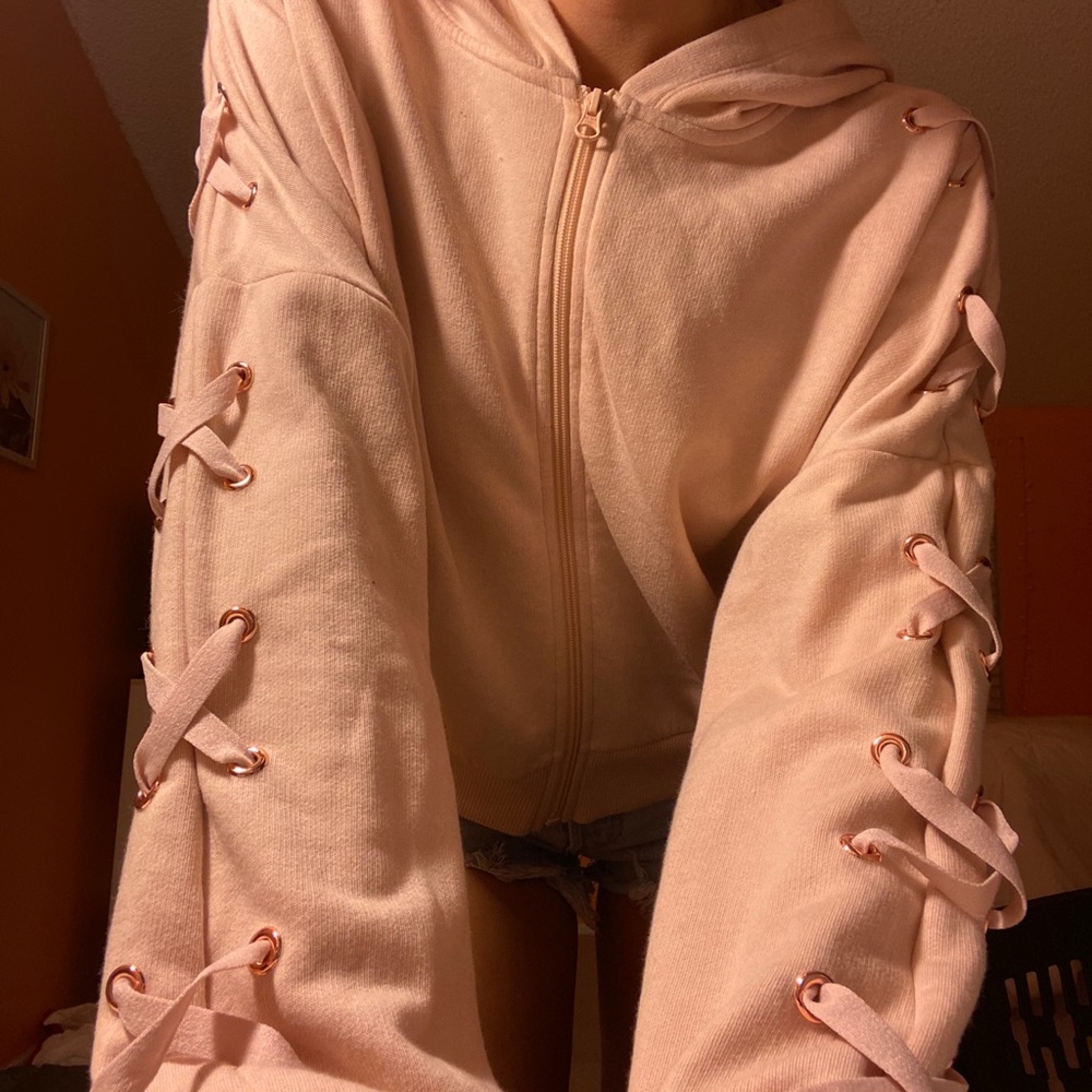 light pink crop sweatshirt